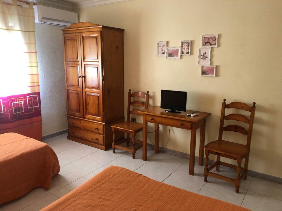 Hostal La Parrilla Monegros II Бухаралос Экстерьер фото
